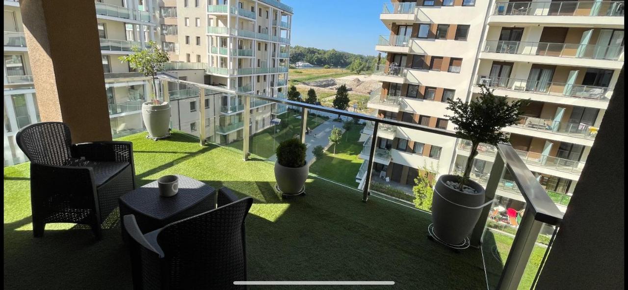 N.Cristian Apartment Budapeste Exterior foto