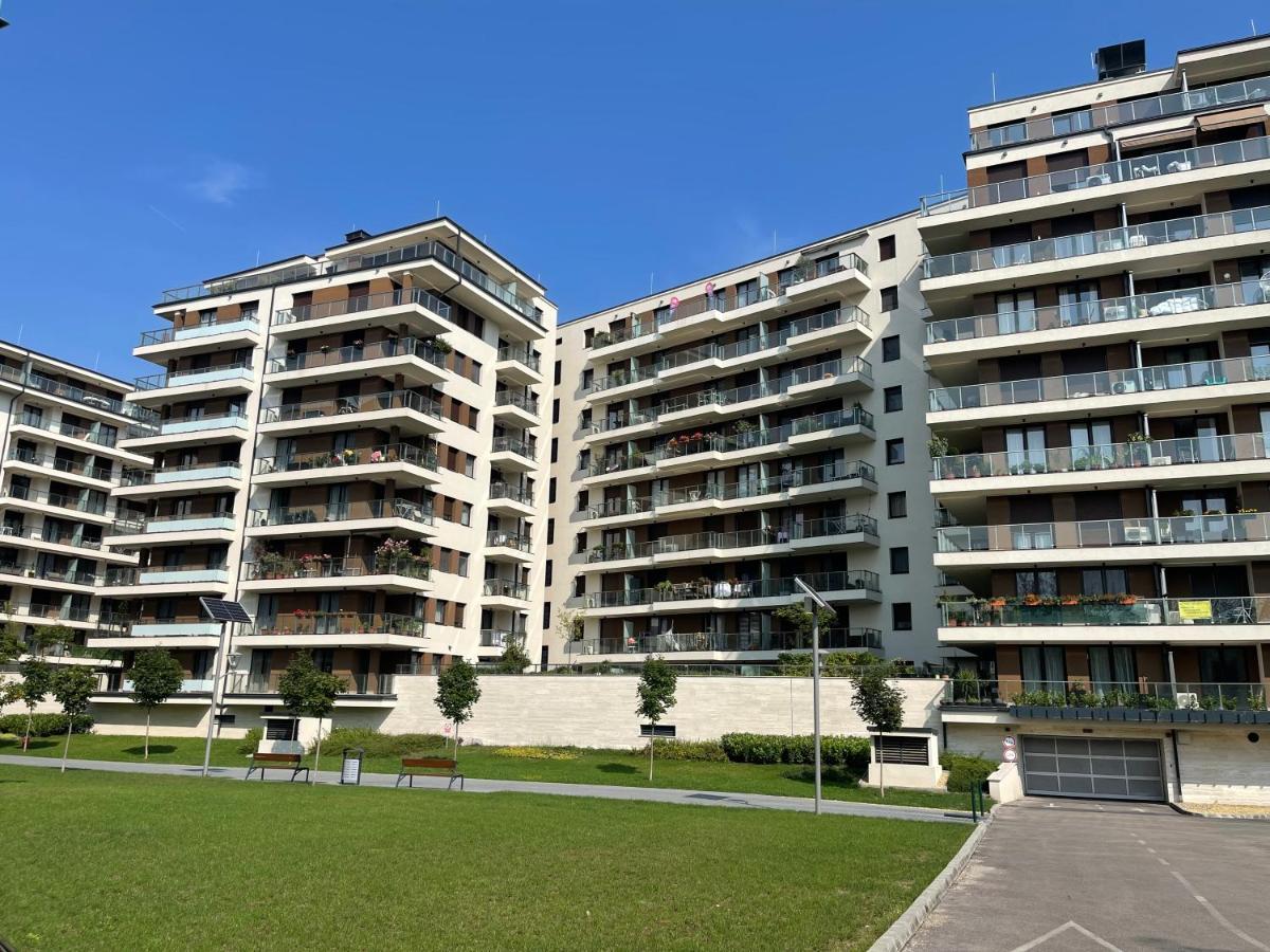 N.Cristian Apartment Budapeste Exterior foto